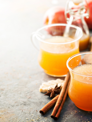 Apfelpunsch mit Honig, Wohltuend mit Propolis Tinktur